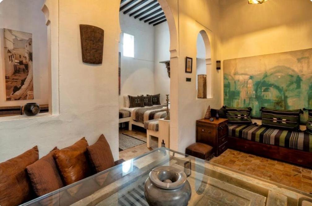 Villa Authentic With Bay View - Heart Of Kasbah By Cozyhome *